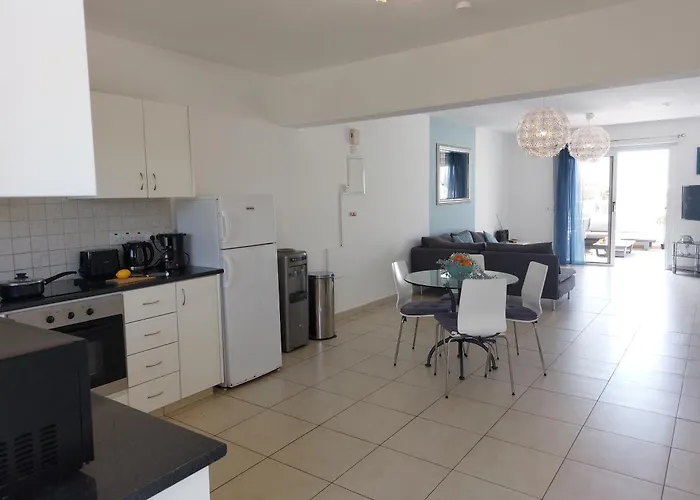 Nissi Retreat - Walk To Nissi Beach! * Ayia Napa