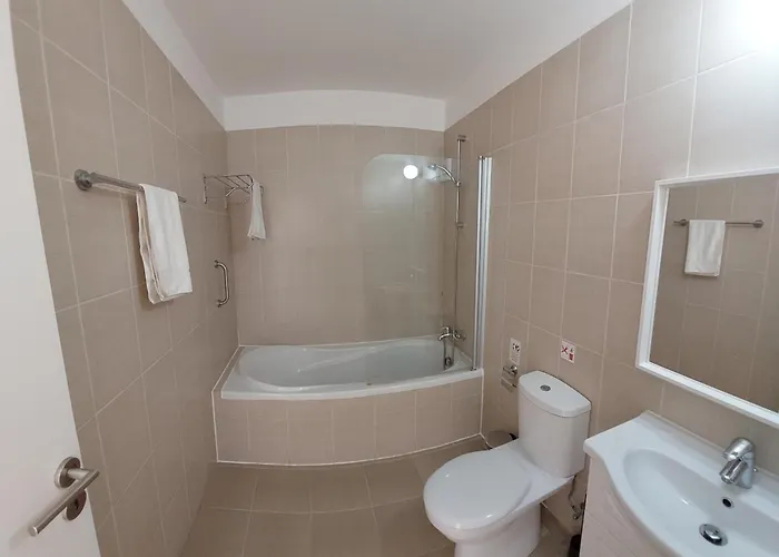 Nissi Retreat - Walk To Nissi Beach! Apartmán