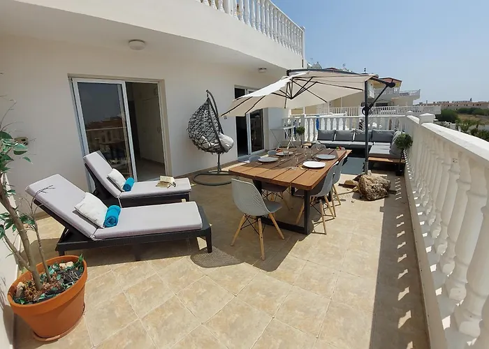 Nissi Retreat - Walk To Nissi Beach! Ayia Napa