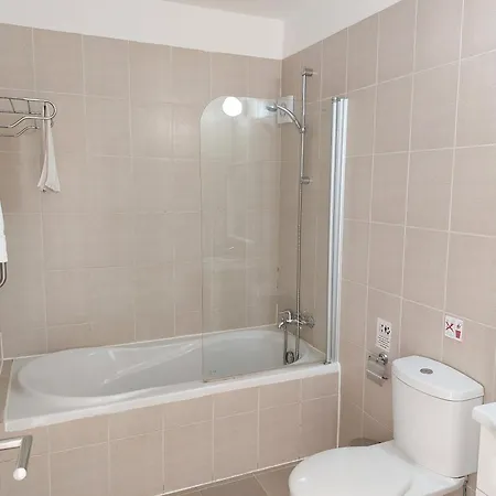 Apartamento Nissi Retreat - Walk To Nissi Beach! Agia Napa